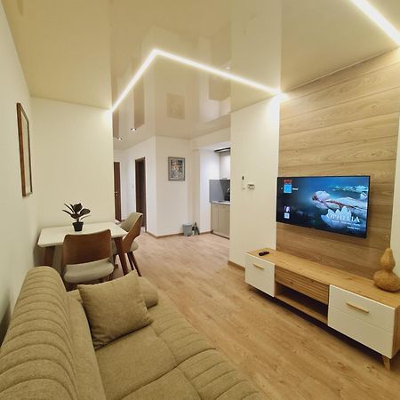 Airport Molko Apartments Surcin Exterior photo
